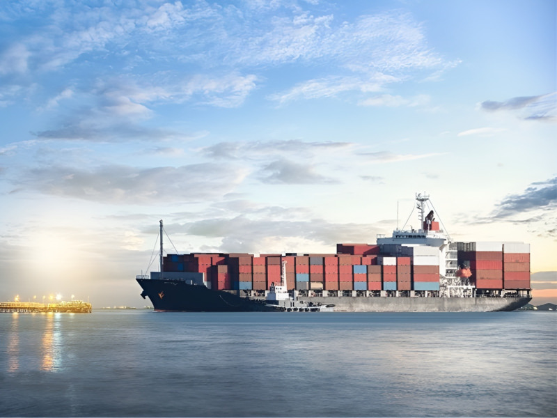 gui-hang-di-My-tai-Hoc-Mon