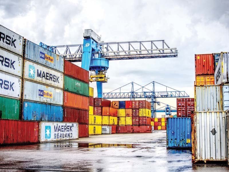 Thông quan hàng hóa là một bước bắt buộc  